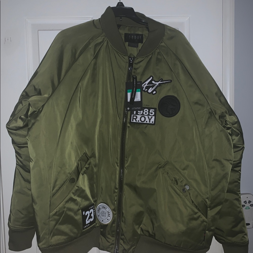Nike Jordan Sportswear  J1 Bomber Jacket Olive